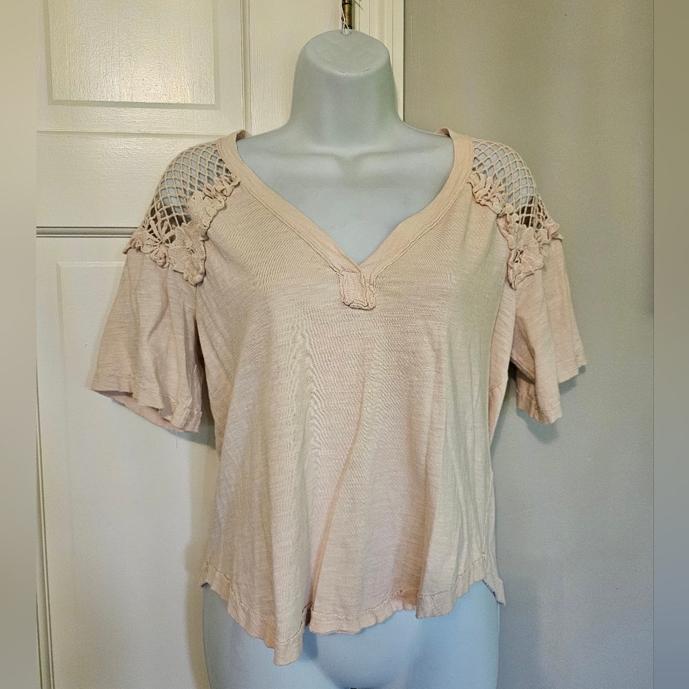 Daytrip Cream Flutter Sleeve Cropped Blouse
